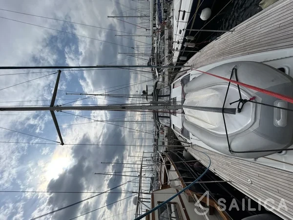 Jeanneau 57 - Yacht Charter Sailica