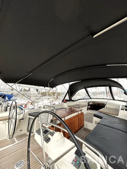 Jeanneau 57 - Yacht Charter Sailica
