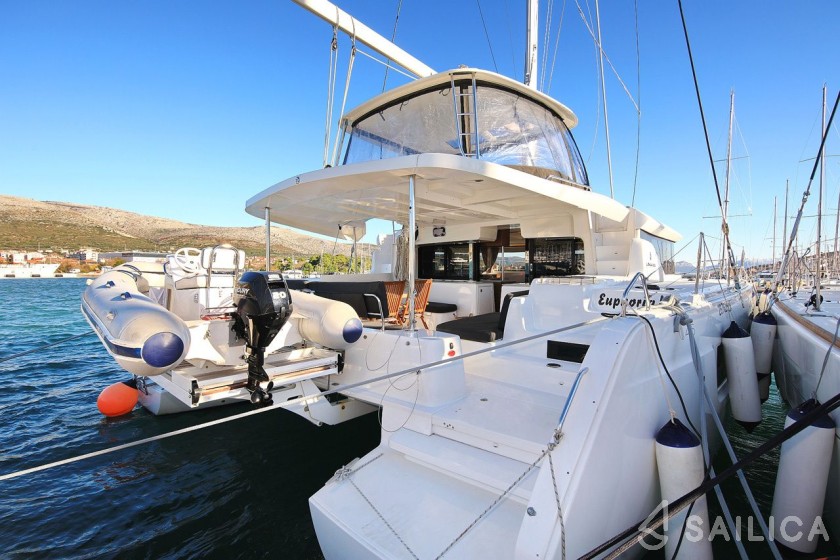 Lagoon 46  - Yacht Charter Sailica