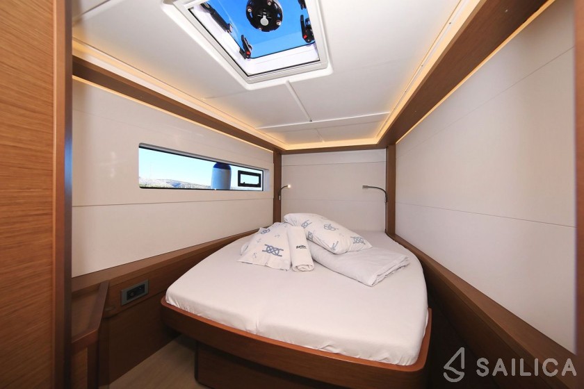 Lagoon 46  - Yacht Charter Sailica