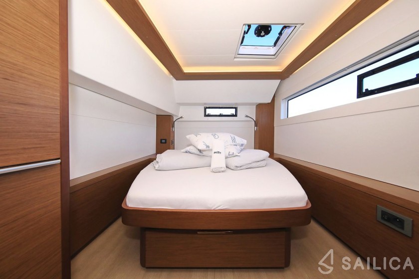 Lagoon 46  - Yacht Charter Sailica