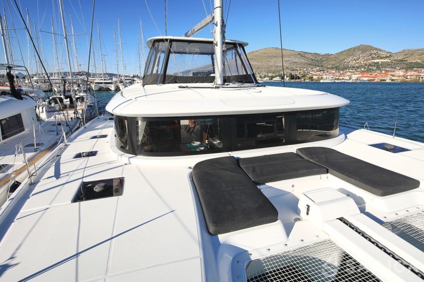 Lagoon 46  - Yacht Charter Sailica