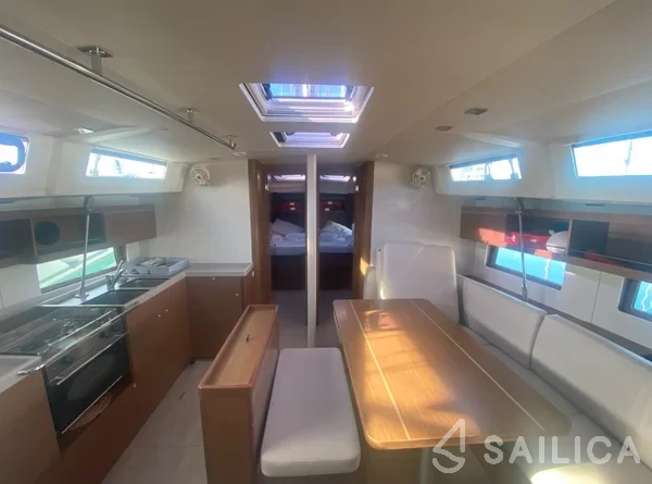 Oceanis 46.1 - Yacht Charter Sailica
