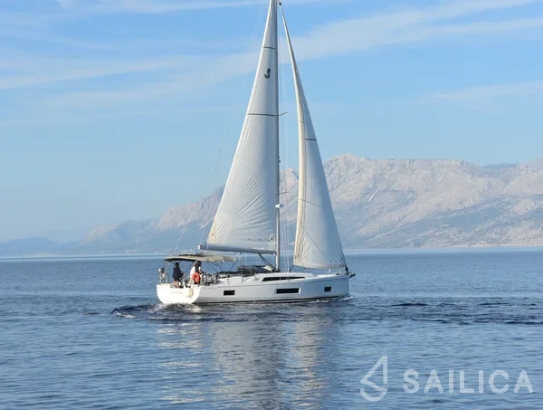 Oceanis 46.1 - Yacht Charter Sailica