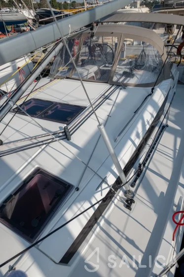Sun Odyssey 440 - Yacht Charter Sailica