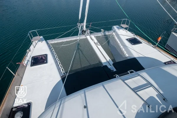 Lagoon 40 - Yacht Charter Sailica
