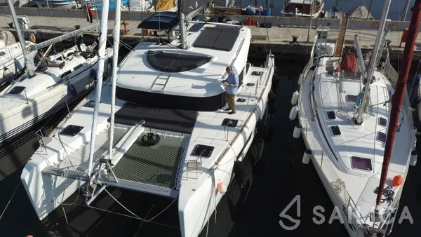 Lagoon 40 - Yacht Charter Sailica