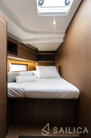 Oceanis 46.1 - Yacht Charter Sailica