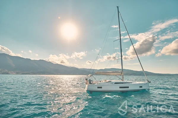 Oceanis 46.1 - Yacht Charter Sailica