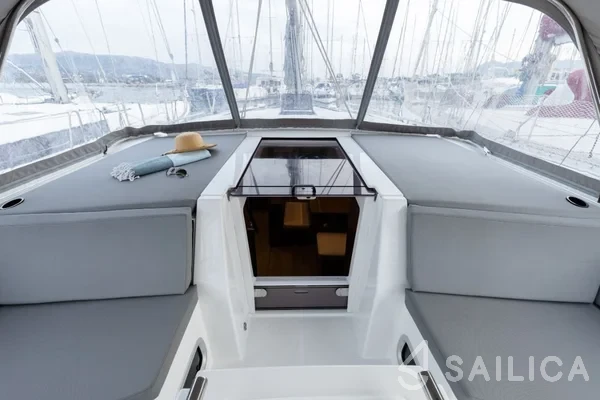 Oceanis 46.1 - Yacht Charter Sailica