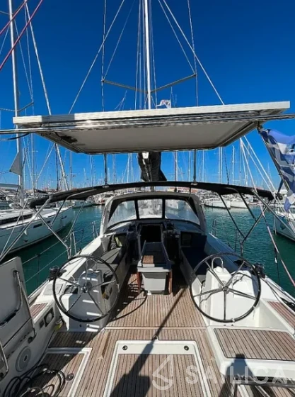 Oceanis 41.1 - Yacht Charter Sailica