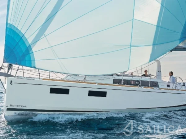 Oceanis 38.1 - Yacht Charter Sailica
