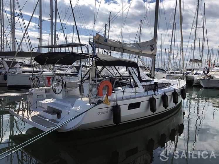 Oceanis 48 - Yacht Charter Sailica