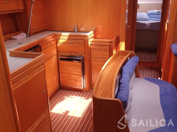 Bavaria 46 Cruiser - Yacht Charter Sailica