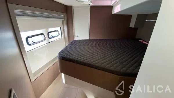 Bali 4.8  - Yacht Charter Sailica