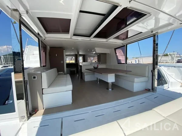 Bali 4.8  - Yacht Charter Sailica