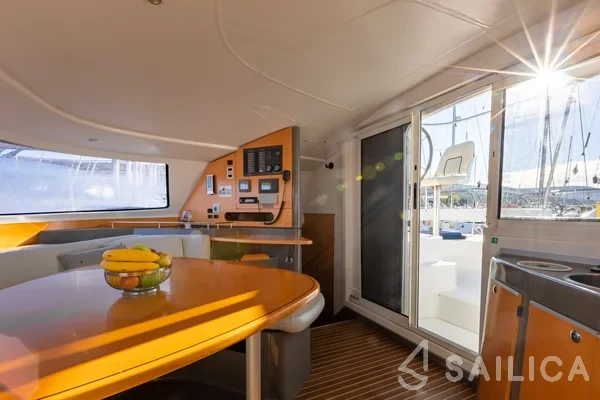Lavezzi 40 - Yacht Charter Sailica
