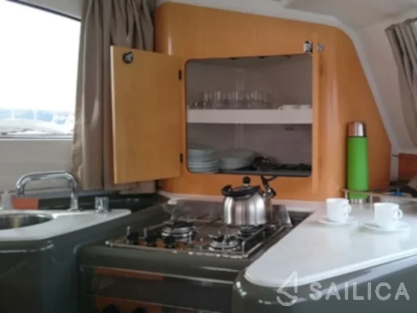 Lavezzi 40 - Yacht Charter Sailica