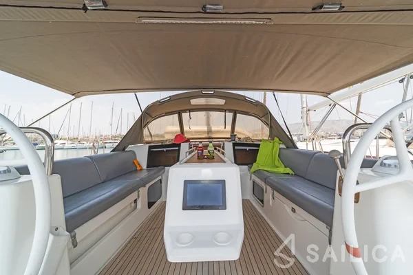Dufour 460 GL - Yacht Charter Sailica