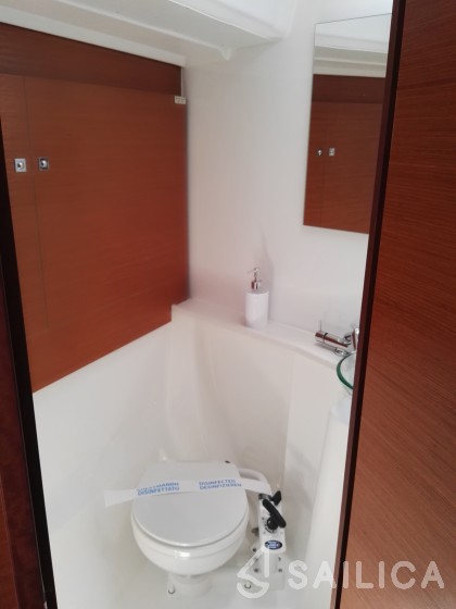 Dufour 460 GL - Yacht Charter Sailica