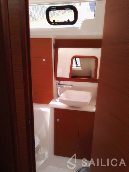 Dufour 460 GL - Yacht Charter Sailica