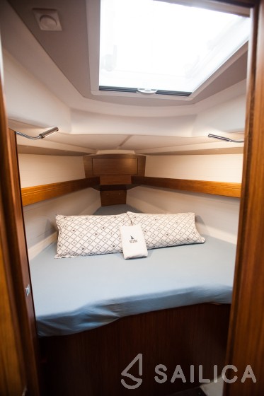 Bavaria Cruiser 34 Style - Yacht Charter Sailica