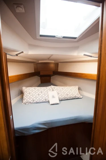 Bavaria Cruiser 34 Style - Yacht Charter Sailica