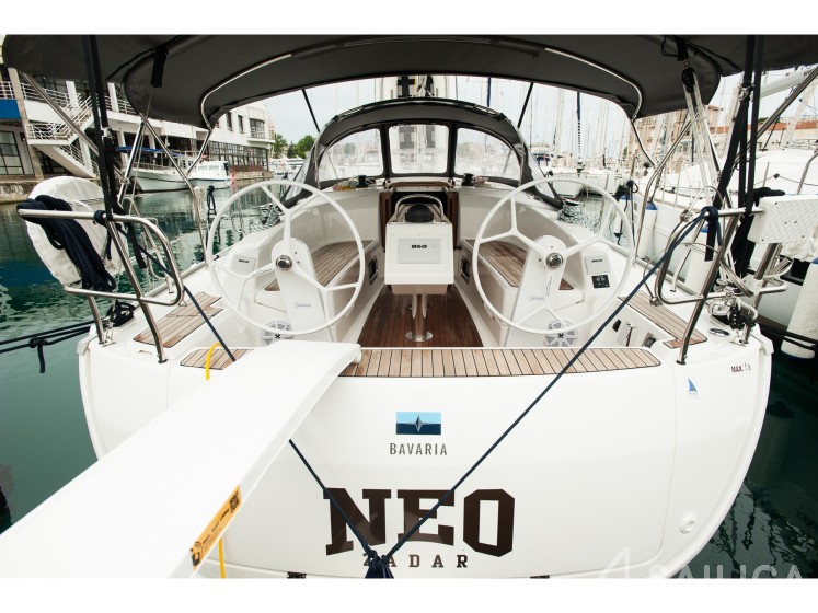 Bavaria Cruiser 34 Style - Yacht Charter Sailica