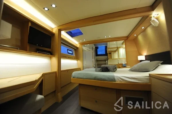Lagoon 560 - Yacht Charter Sailica