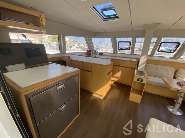 Nautitech 46 Open - Yacht Charter Sailica