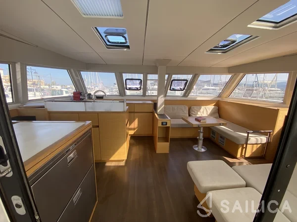 Nautitech 46 Open - Yacht Charter Sailica