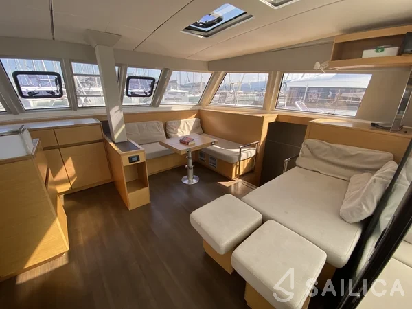 Nautitech 46 Open - Yacht Charter Sailica