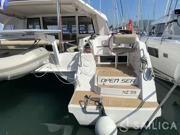 Nautitech 46 Open - Yacht Charter Sailica