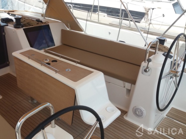 Dufour 460 GL - Yacht Charter Sailica