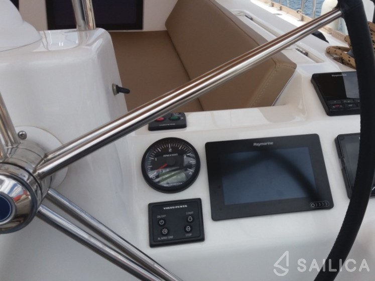 Dufour 460 GL - Yacht Charter Sailica