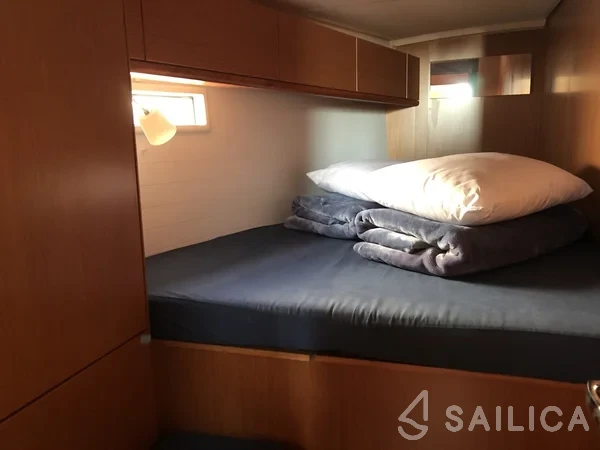 Bavaria 46 Cruiser - Yacht Charter Sailica