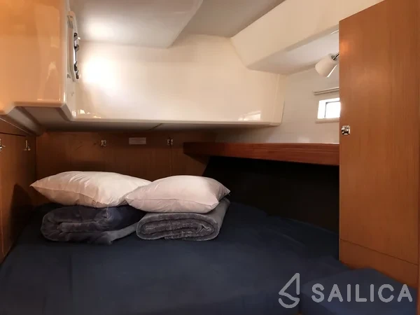 Bavaria 46 Cruiser - Yacht Charter Sailica