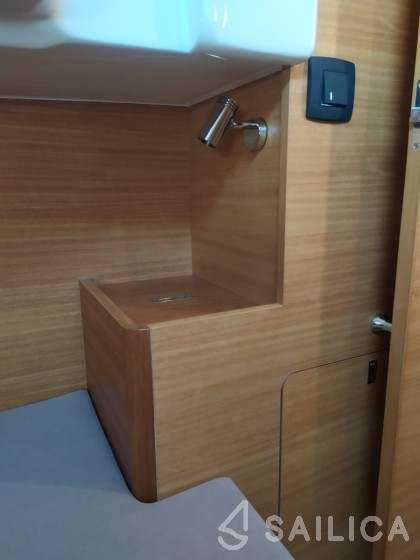 Elan Impression 40.1 - Yacht Charter Sailica