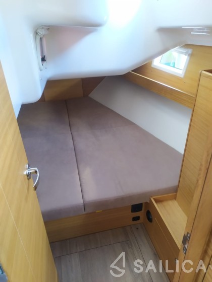 Elan Impression 40.1 - Yacht Charter Sailica