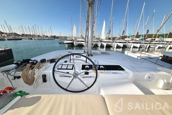 Lagoon 46  - Yacht Charter Sailica