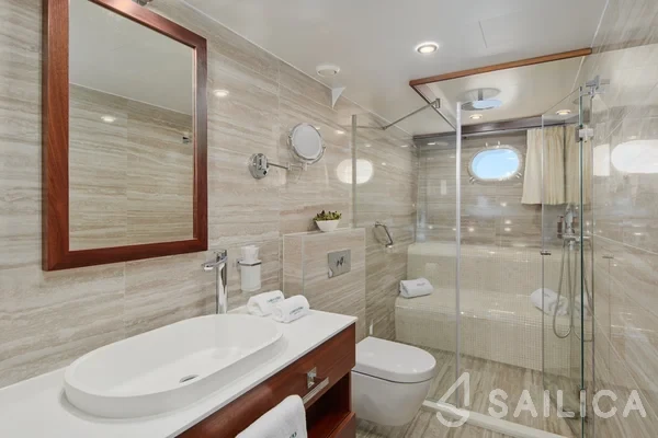 Gulet - Yacht Charter Sailica