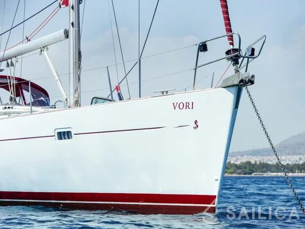 Oceanis 473 - Yacht Charter Sailica