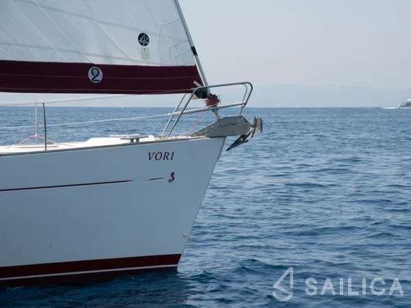 Oceanis 473 - Yacht Charter Sailica