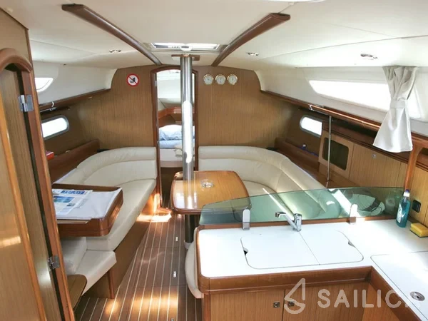 Sun Odyssey 36i - Yacht Charter Sailica