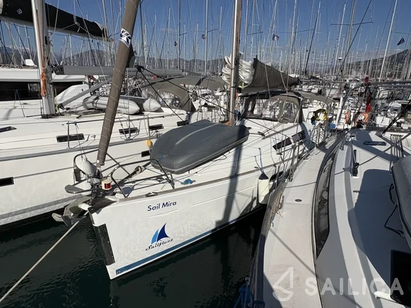 Sun Odyssey 36i - Yacht Charter Sailica
