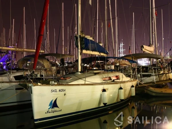 Sun Odyssey 36i - Yacht Charter Sailica