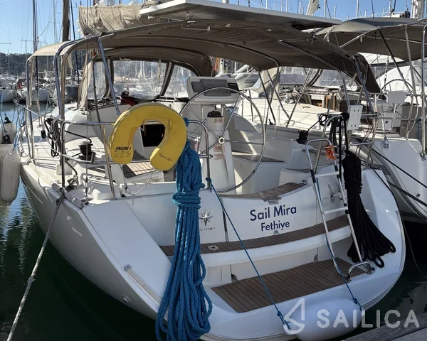 Sun Odyssey 36i - Yacht Charter Sailica