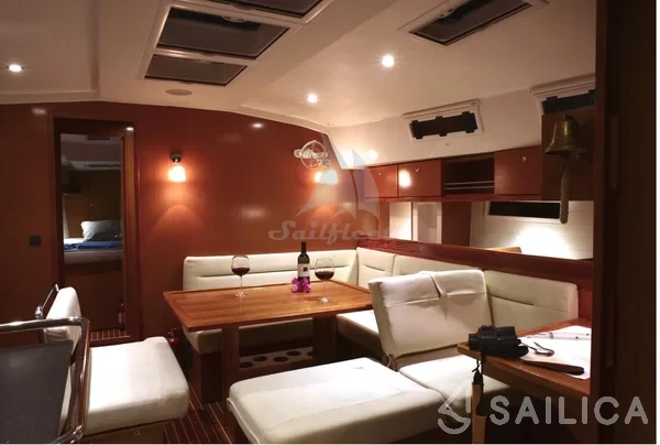 Bavaria 45 Cruiser - Yacht Charter Sailica