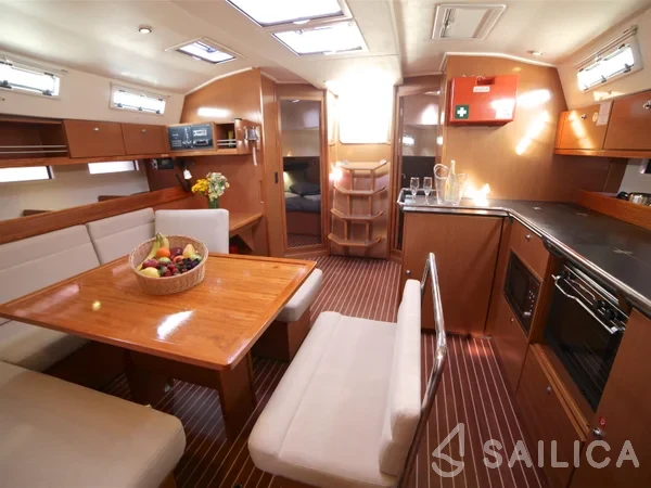 Bavaria 45 Cruiser - Yacht Charter Sailica