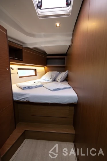 Oceanis 46.1 - Yacht Charter Sailica